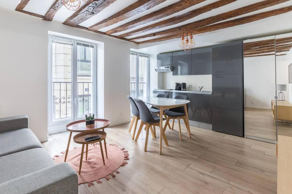 Home Suite Home Grands Boulevards - 11 - Paris Bagian luar foto